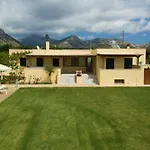 Naxos * Kato Sangrion