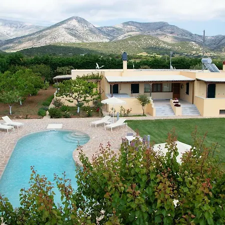 Feriehus Naxos *